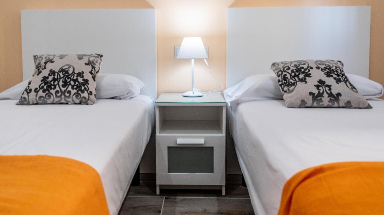 Apartamento Amanecer Кадис Екстериор снимка