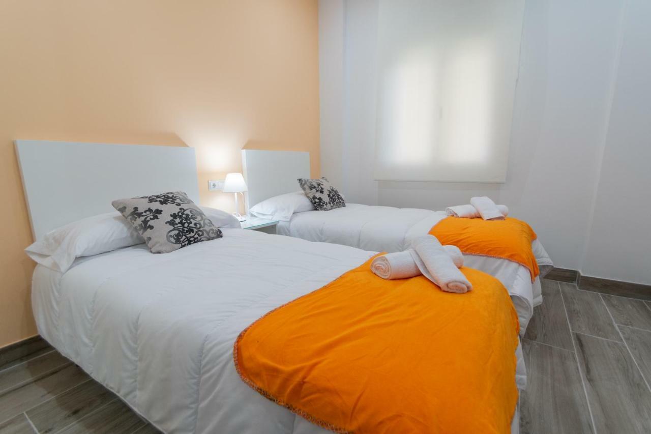 Apartamento Amanecer Кадис Екстериор снимка